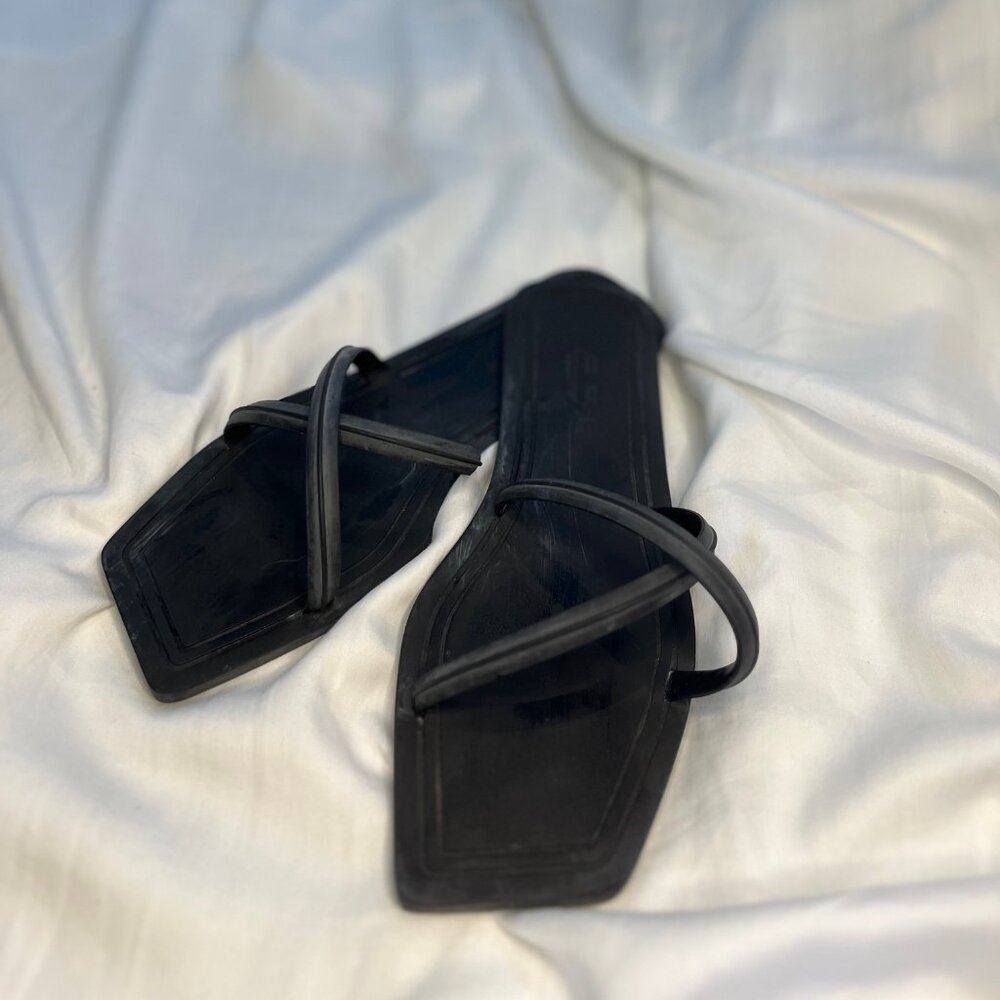 Carlotha Ray Rubber Slides - Grey/Black - Size 8